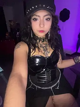  Gothiccbitch  online show from March 5, 7:04 am