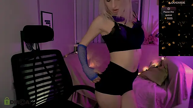 melisa white1 online show from January 17, 9:06 pm