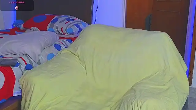 Regansmiths online show from April 11, 3:11 am