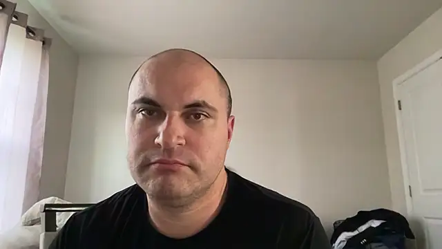 SluggishChase99 online show from April 18, 11:05 pm