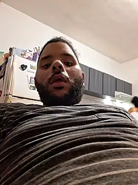 Snapshot of Dj-yefri-pauta chatting on October 26, 10:36 pm Dj-yefri-pauta online show from October 26, 10:36 pm