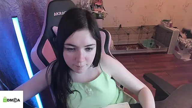 Crazy forest fairy online show from May 22, 9:31 pm
