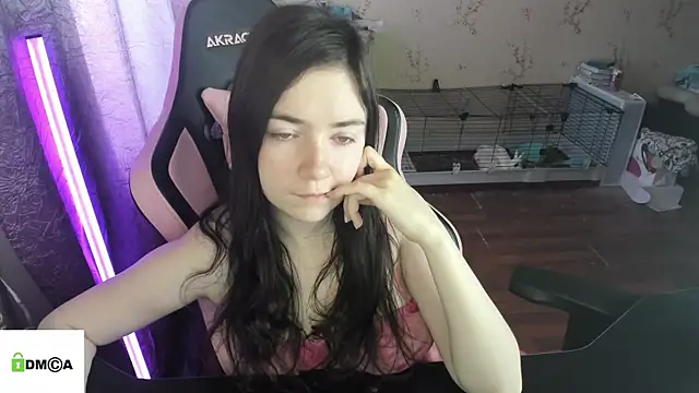 Crazy forest fairy online show from June 5, 3:24 am