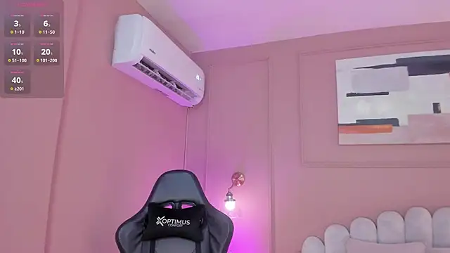 Snapshot of mara_brooks chatting on October 12, 6:51 pm mara brooks online show from October 12, 6:51 pm