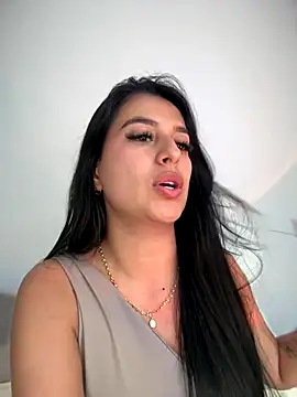 Snapshot of Naughty_arabs chatting on October 24, 9:11 pm Naughty arabs online show from October 24, 9:11 pm