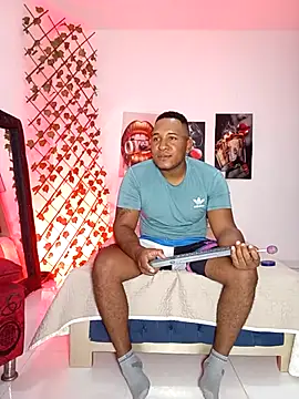 ARTHUR MINI online show from March 21, 1:10 am