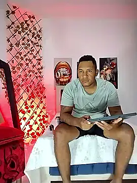 ARTHUR MINI online show from April 7, 2:01 am