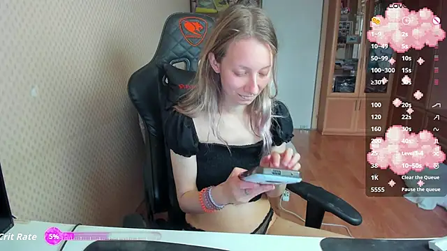 cutieMila online show from September 28, 11:37 am