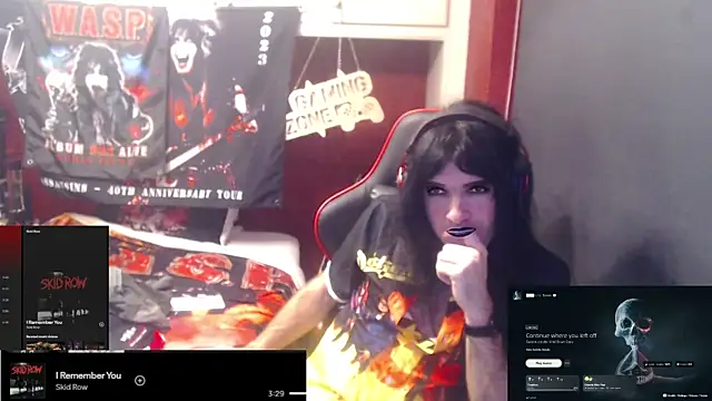 Rocker Assassin66630 online show from December 13, 8:25 pm