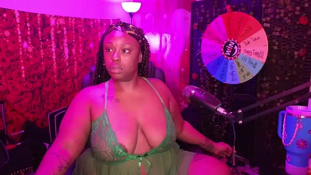 cheriserozequeen online show from May 28, 5:10 pm