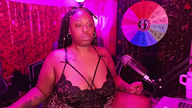 cheriserozequeen online show from May 30, 1:35 am