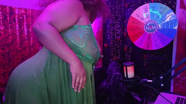 cheriserozequeen online show from June 24, 4:55 am
