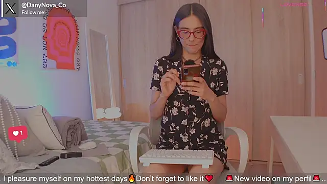 DanyNova Co online show from April 15, 9:04 pm