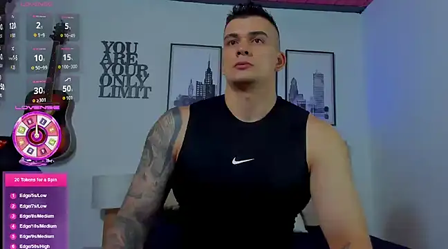 Snapshot of seancarreraa chatting on March 17, 9:45 pm seancarreraa online show from March 17, 9:45 pm