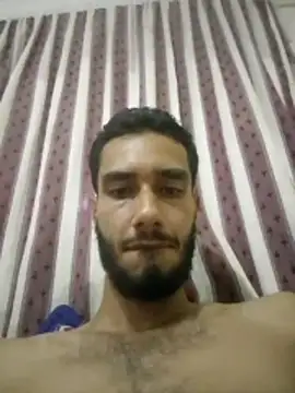 Snapshot of jhon01000 chatting on April 7, 2:12 am jhon01000 online show from April 7, 2:12 am