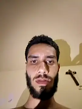 Snapshot of jhon01000 chatting on April 11, 6:07 am jhon01000 online show from April 11, 6:07 am