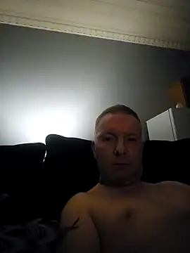 walker1979 online show from September 12, 10:32 pm