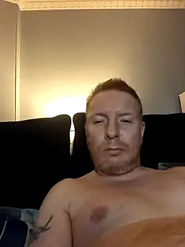 walker1979 online show from October 10, 9:03 pm