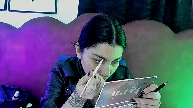 Snapshot of sophy_rock chatting on May 30, 3:20 pm sophy rock online show from May 30, 3:20 pm