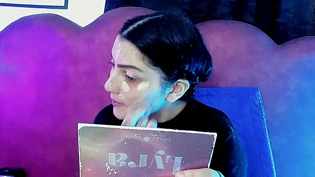 Snapshot of sophy_rock chatting on June 9, 3:34 pm sophy rock online show from June 9, 3:34 pm