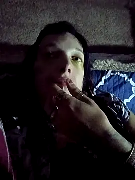 Snapshot of whitetrashdirtyslut chatting on November 13, 10:14 am whitetrashdirtyslut online show from November 13, 10:14 am