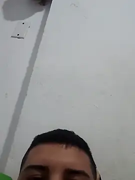 juanalge26 online show from April 4, 11:57 pm