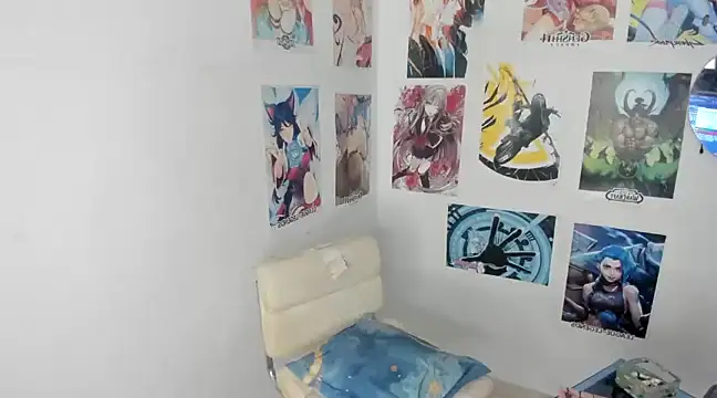 gennesisxx online show from December 16, 8:58 pm