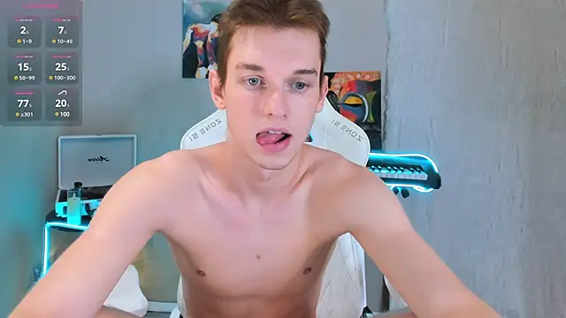 Snapshot of 4ever_dude chatting on February 13, 12:43 pm 4ever dude online show from February 13, 12:43 pm