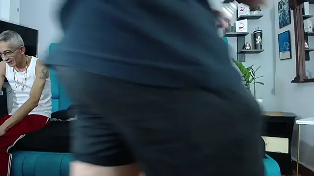 Leon hot X online show from January 26, 7:41 pm