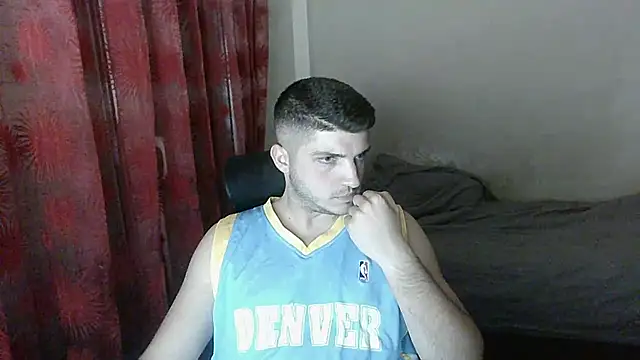 BoiWhore online show from September 30, 4:34 pm