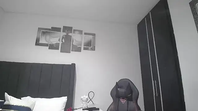 Snapshot of muscle_ares chatting on January 27, 11:43 am muscle ares online show from January 27, 11:43 am