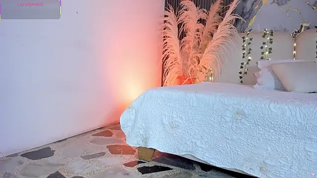 Agathaargent  online show from January 11, 11:48 am