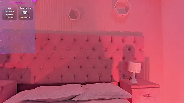 Agathaargent  online show from February 16, 4:08 am