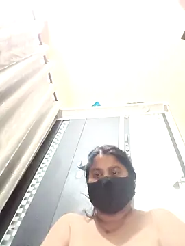 Shoni   online show from December 21, 5:09 pm