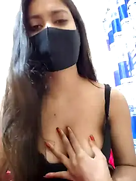 Snapshot of SimaRoy- chatting on January 2, 5:03 am SimaRoy- online show from January 2, 5:03 am