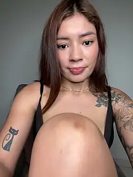 Roxanne 08 online show from March 13, 10:26 am