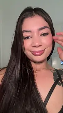 Snapshot of Roxanne_08 chatting on March 24, 7:41 pm Roxanne 08 online show from March 24, 7:41 pm