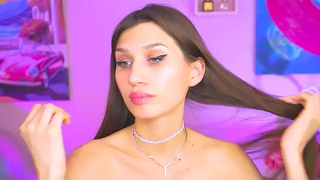 Snapshot of MollyPerry chatting on December 4, 10:19 pm MollyPerry online show from December 4, 10:19 pm