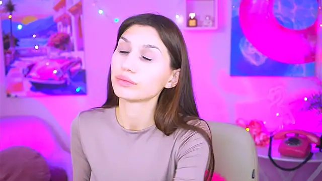 Snapshot of MollyPerry chatting on January 7, 4:05 pm MollyPerry online show from January 7, 4:05 pm