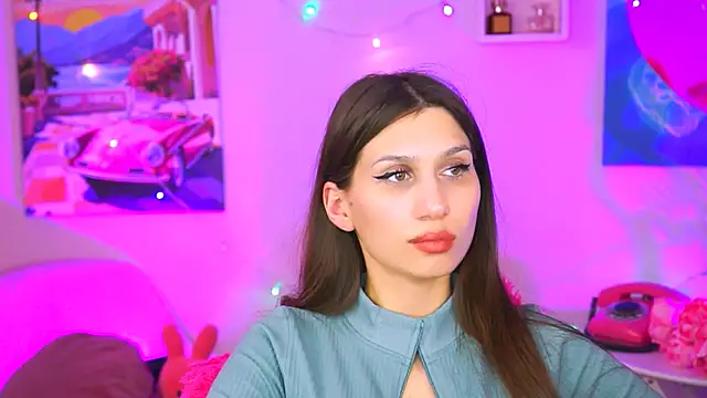 Snapshot of MollyPerry chatting on February 16, 10:10 pm MollyPerry online show from February 16, 10:10 pm