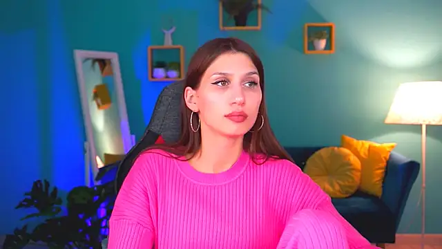 Snapshot of MollyPerry chatting on February 22, 10:31 pm MollyPerry online show from February 22, 10:31 pm