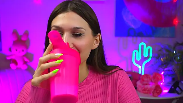 Snapshot of MollyPerry chatting on February 27, 4:32 pm MollyPerry online show from February 27, 4:32 pm