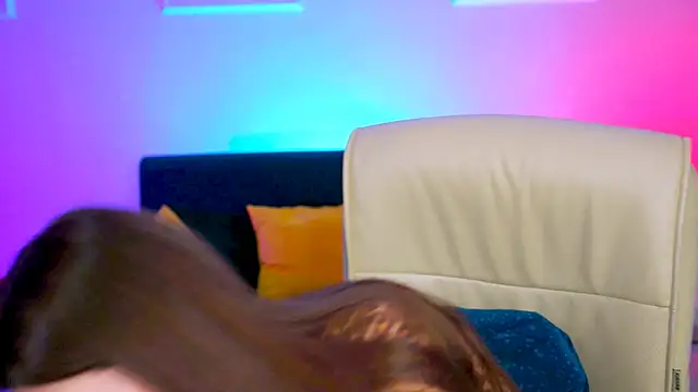 Snapshot of MollyPerry chatting on March 9, 7:15 pm MollyPerry online show from March 9, 7:15 pm