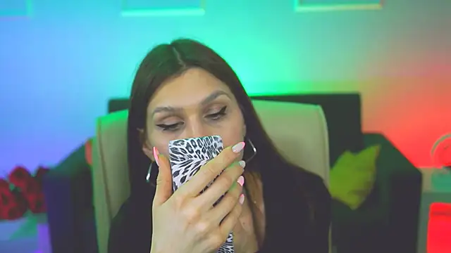 Snapshot of MollyPerry chatting on March 19, 7:06 pm MollyPerry online show from March 19, 7:06 pm