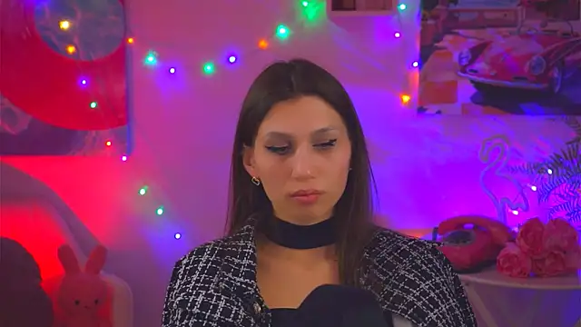 Snapshot of MollyPerry chatting on March 21, 7:13 pm MollyPerry online show from March 21, 7:13 pm