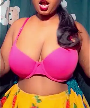SLteena online show from July 26, 3:41 pm
