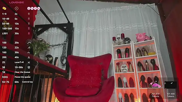 MistressAndre online show from March 27, 9:14 pm