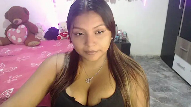 Snapshot of sexysusan4you chatting on March 26, 5:07 pm sexysusan4you online show from March 26, 5:07 pm