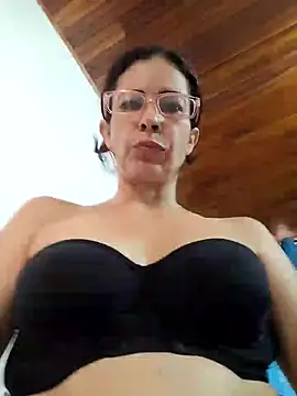 Snapshot of NATALIA_MAGICK chatting on December 18, 9:40 pm NATALIA MAGICK online show from December 18, 9:40 pm