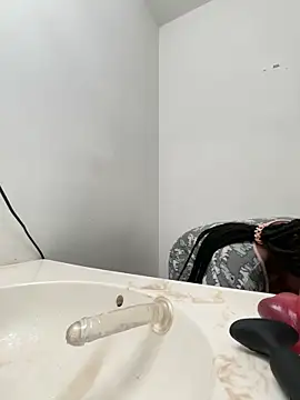 JordanSilk online show from March 30, 11:55 am